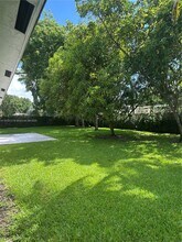 16601 SW 92nd Ave in Palmetto Bay, FL - Building Photo - Building Photo