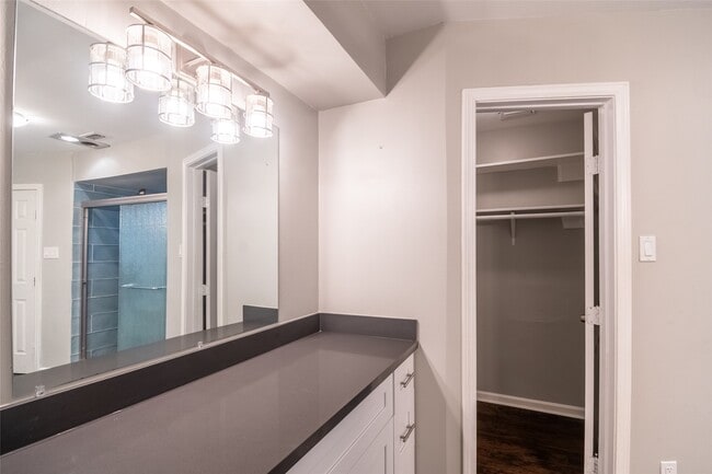 property at 5607 Court of York