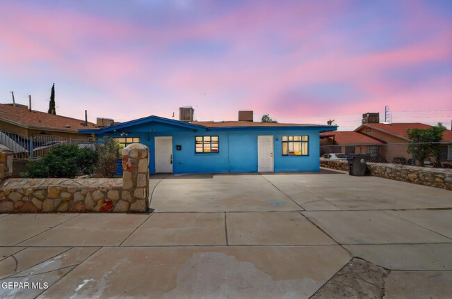 5912 Cleveland Ave in El Paso, TX - Building Photo - Building Photo