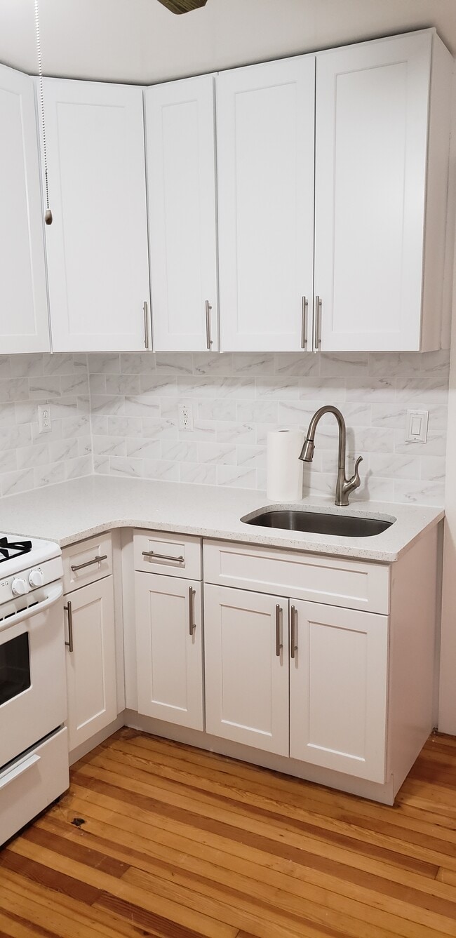 91 Evans Ave Rentals in Freeport, NY