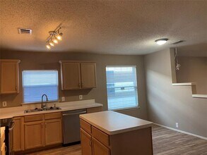 4211 Falcon Dr in Sherman, TX - Building Photo - Building Photo