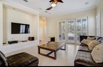 8712 The Esplanade in Orlando, FL - Building Photo - Building Photo