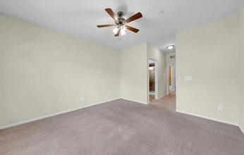 14273 Shadywood Dr in Sterling Heights, MI - Building Photo - Building Photo