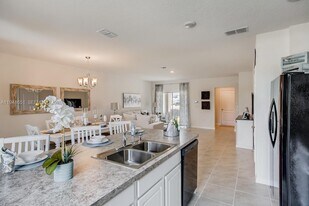 1563 Dawnview Wy in Kissimmee, FL - Building Photo