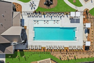 Riverstone Retreat in Canton, GA - Building Photo - Building Photo