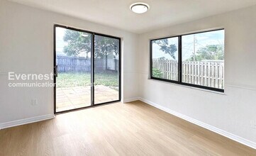 1535 Toledo St in Holiday, FL - Building Photo - Building Photo