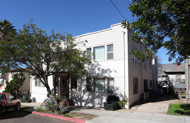 2220-2226 E St in San Diego, CA - Building Photo - Building Photo