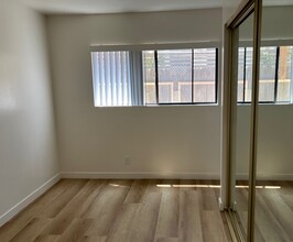 428 30th St, Unit A in Manhattan Beach, CA - Building Photo - Building Photo