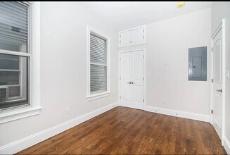 247 Lexington St, Unit 2 in Boston, MA - Building Photo - Building Photo