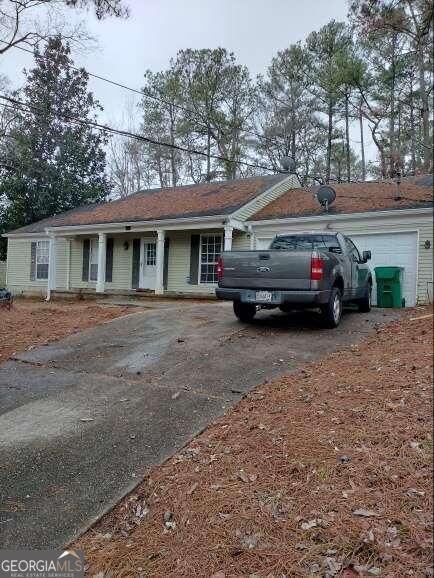 449 Maid Marion Ln in Stone Mountain, GA - Building Photo - Building Photo