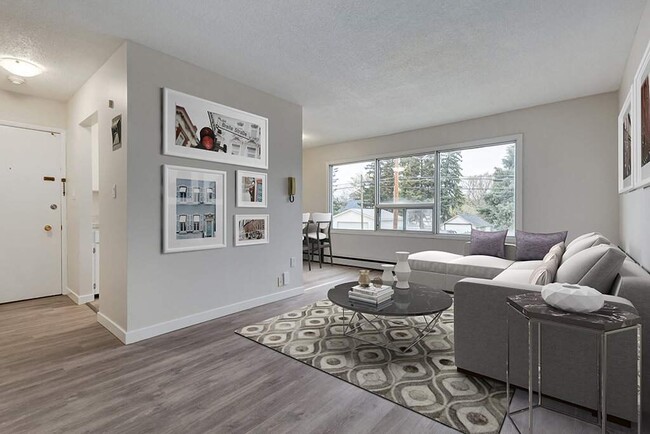 Crescent Court in Yorkton, SK - Building Photo - Building Photo
