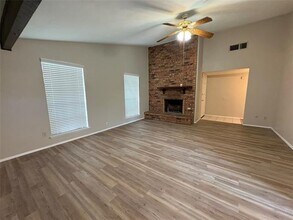 7103 Hardwood Trail in Dallas, TX - Building Photo - Building Photo
