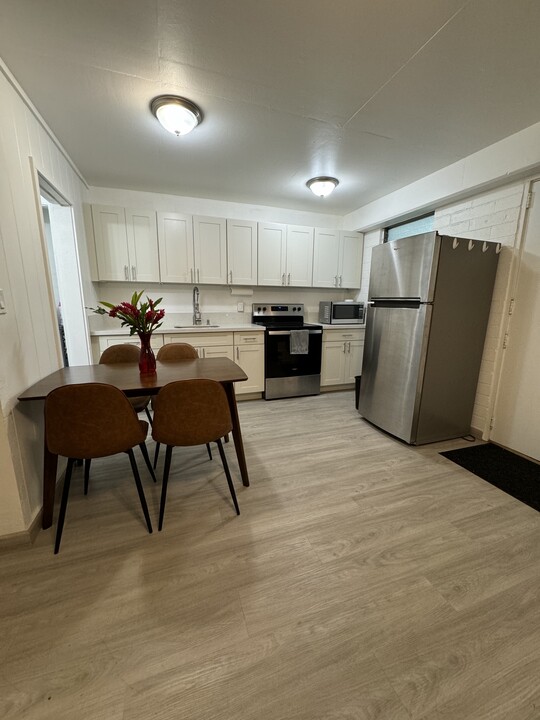 410 Nahua St in Honolulu, HI - Building Photo
