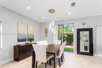 20773 NW 3rd St in Pembroke Pines, FL - Building Photo - Building Photo