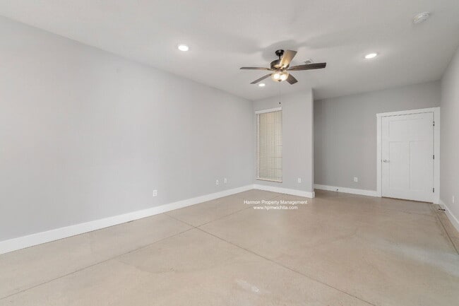 2168 S Thatcher Ct in Wichita, KS - Building Photo - Building Photo