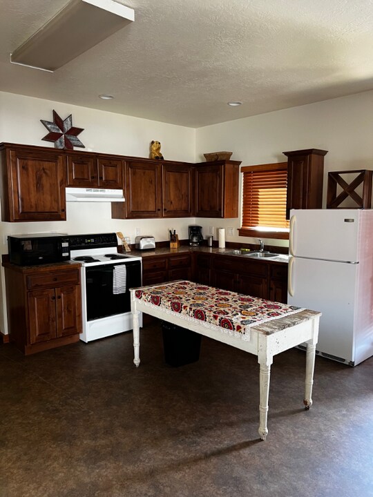 116 S Main St-Unit -A in Darby, MT - Foto de edificio