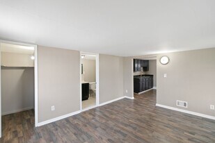 Redford Apartments in Redford, MI - Building Photo