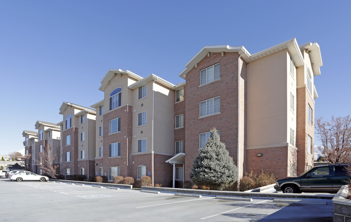 Ventana Student Housing in Orem, UT - Building Photo