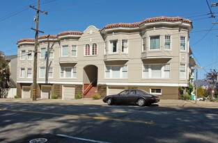 4702 Fulton St in San Francisco, CA - Building Photo