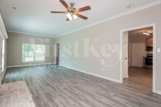 10712 Spruce Mountain Rd in Charlotte, NC - Foto de edificio - Building Photo