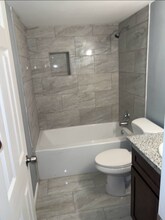 7818 Star St in New Orleans, LA - Foto de edificio - Building Photo