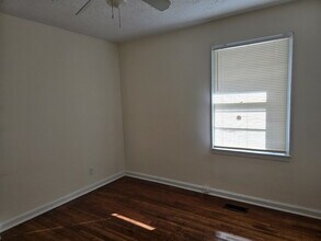 2332 Carey Dr SE in Atlanta, GA - Building Photo - Building Photo