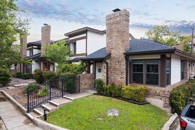 Brandywine Condominiums in Austin, TX - Building Photo - Building Photo