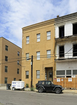 1725 Carondelet St Apartments