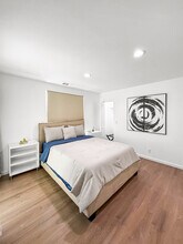 1521 W 37th Pl in Los Angeles, CA - Building Photo - Building Photo