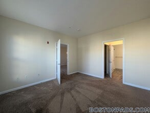 311 Lowell St in Andover, MA - Building Photo - Building Photo