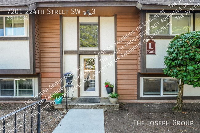 property at 7201 224th St SW