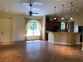 4125 13th Ave SW in Naples, FL - Building Photo - Building Photo
