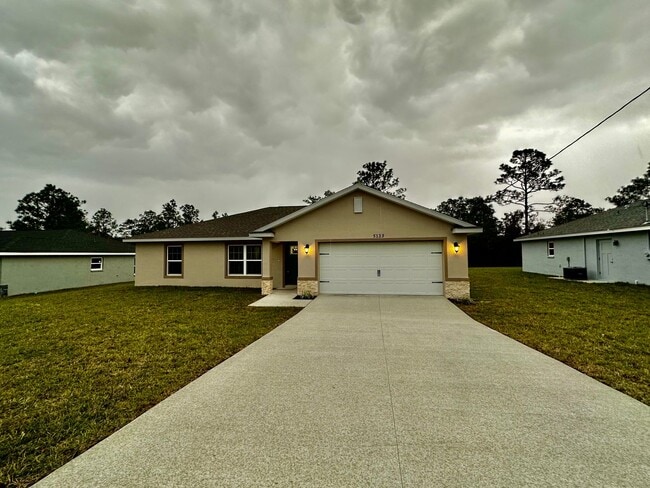 property at 5123 W Greensilky Ln