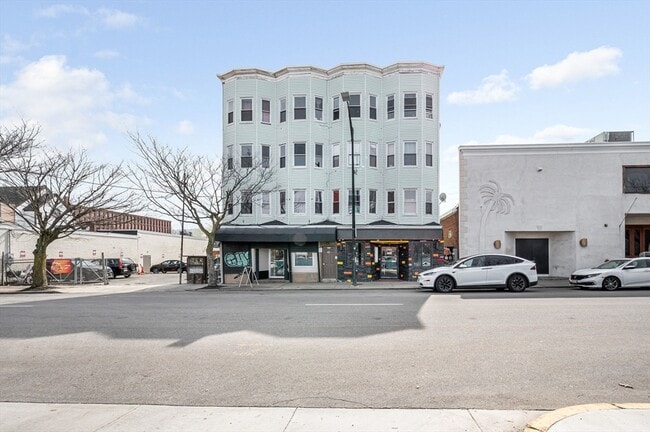 property at 50 1/2 Common St