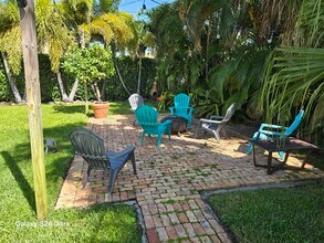 125 NW 10th St in Boca Raton, FL - Building Photo - Building Photo