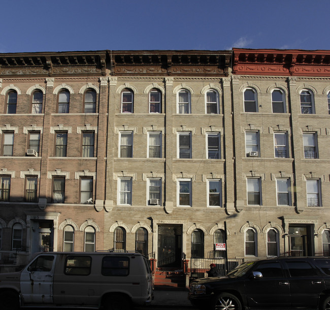 95 Kingston Ave in Brooklyn, NY - Building Photo - Building Photo