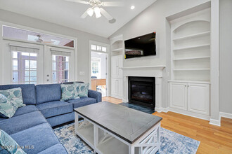 259 Windchime Way in Leland, NC - Building Photo - Building Photo