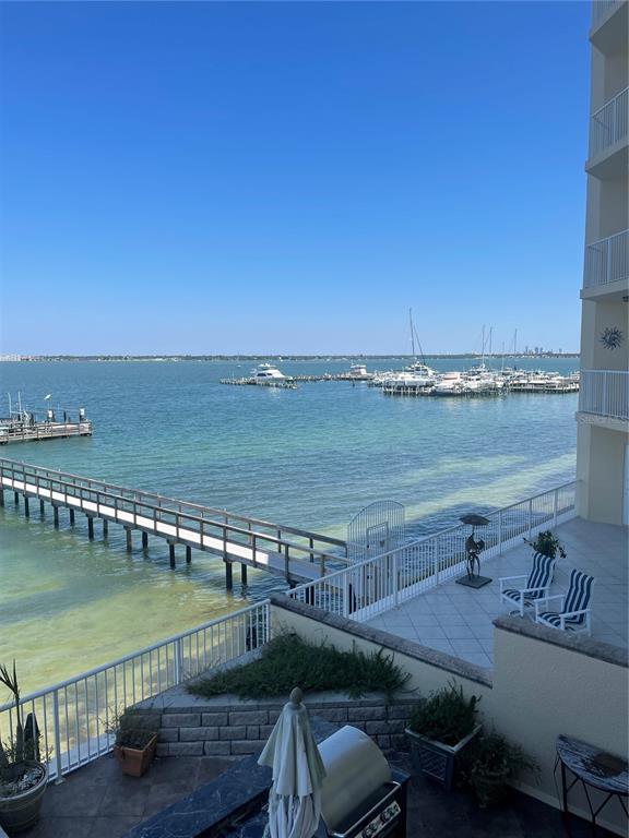 property at 6025 Sun Blvd