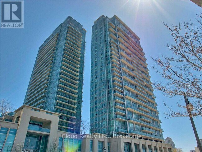 155-1155 Legion Rd N in Toronto, ON - Building Photo - Building Photo