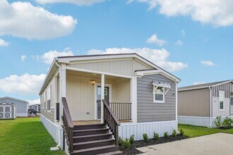 1609 American Dr in Cleburne, TX - Building Photo - Building Photo