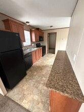 1824 Aldrin Ct in Milford, MI - Building Photo - Building Photo