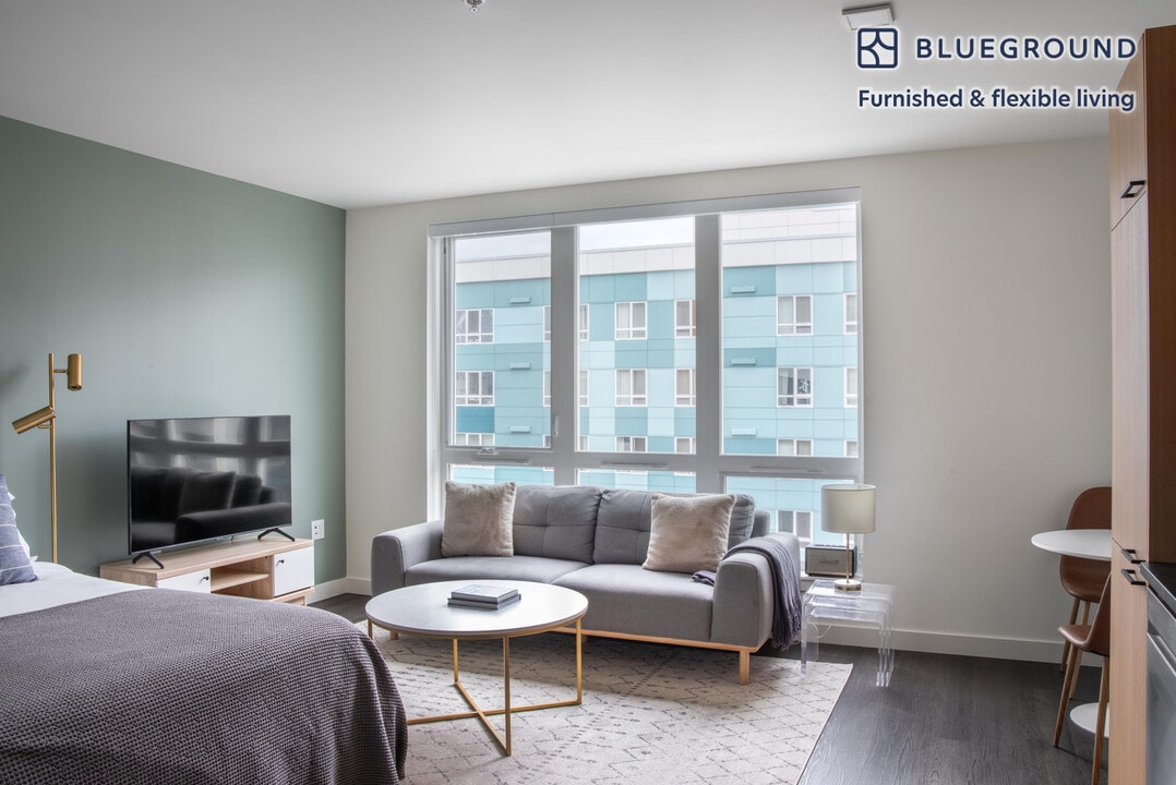 118 Broadway E in Seattle, WA - Building Photo