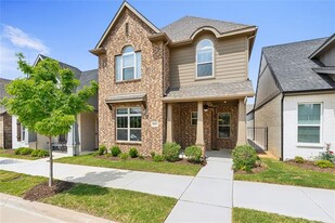 5613 Traveller Dr