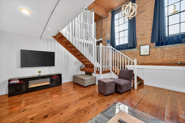 227 Iron St in Detroit, MI - Foto de edificio - Building Photo