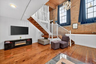 226 Mt Elliott St-Unit -ID1437644P in Detroit, MI - Building Photo - Building Photo