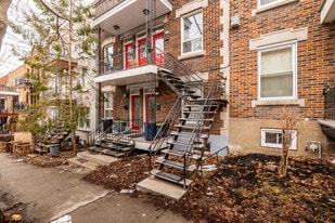 2570-2578 Chapleau St in Montréal, QC - Building Photo