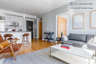 550 W 54th St, Unit FL31-ID407 in New York, NY - Foto de edificio - Building Photo