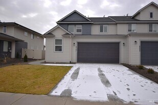 8191 W Grey Alder Dr in Eagle, ID - Building Photo