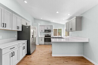 2800 E Red Tail Ct in Eagle, ID - Building Photo - Building Photo