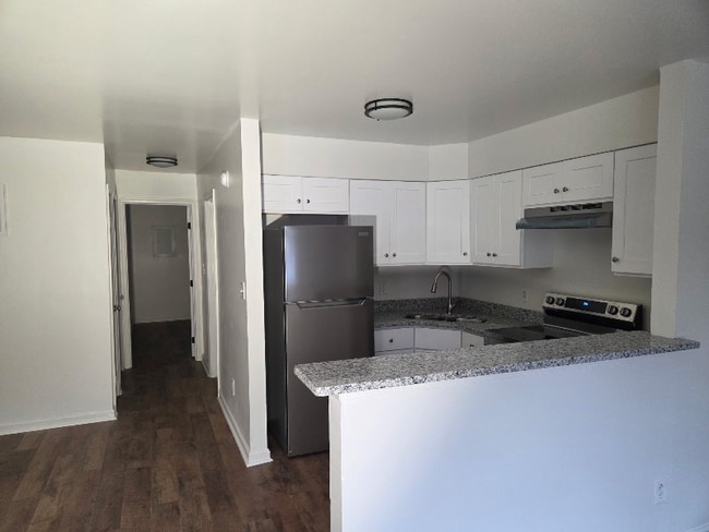 1012 W 36th St in Norfolk, VA - Foto de edificio - Building Photo